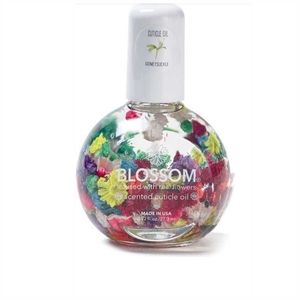 Blossom Cuticle Honeysuckle Oil